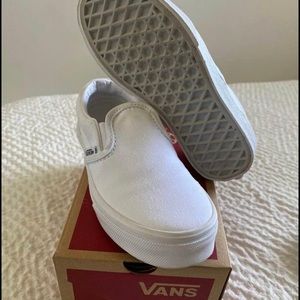 Classic white clip on kids vans
